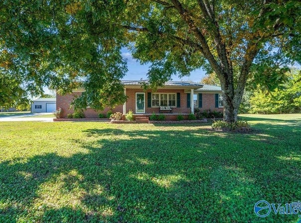 273 McPeters Road, Grant, AL 35747