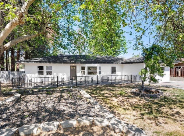 3232 W 7th Ave, Kennewick, WA 99336