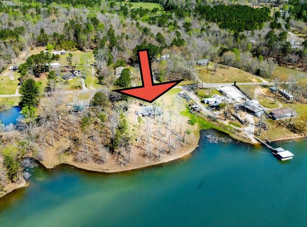 185 HIDDEN COVE Loop, Jasper, AL 35503