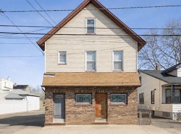 77 Maple Ave, Wallington Boro, NJ 07057-1137