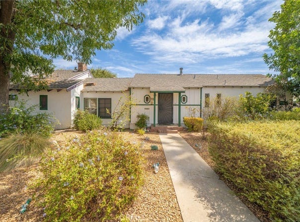 6710 Calhoun, Van Nuys, CA 91405