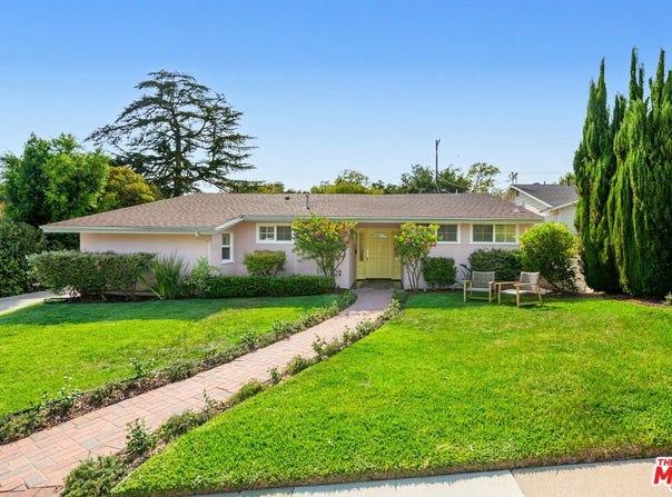 975 Pepperhill Rd, Pasadena, CA 91107