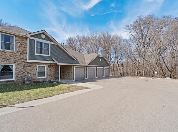 3861 Gold Point B, Eagan, MN 55122
