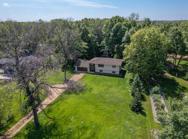 10638 Maple Lane, Corcoran, MN 55374