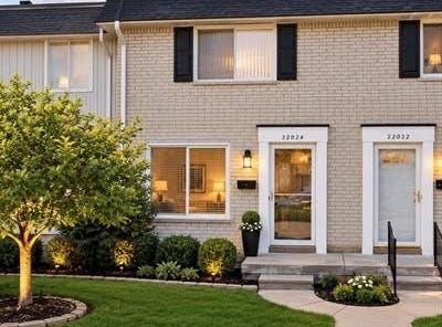 28022 Universal Drive, Warren, MI 48092