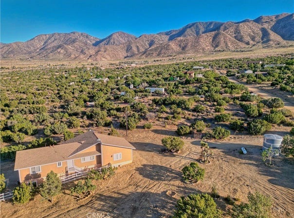 29422 125th E, Pearblossom, CA 93553