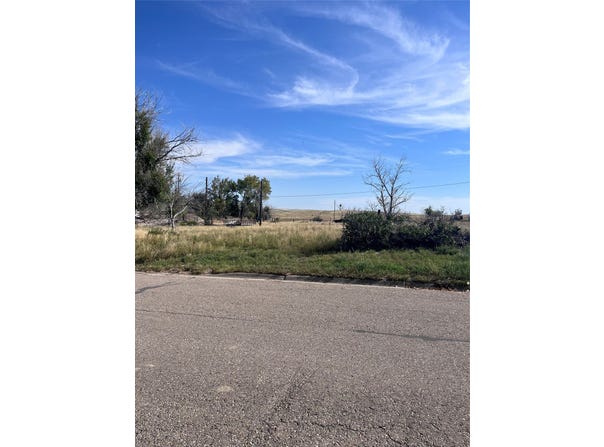 822 Ash Avenue, Shelby, MT 59474
