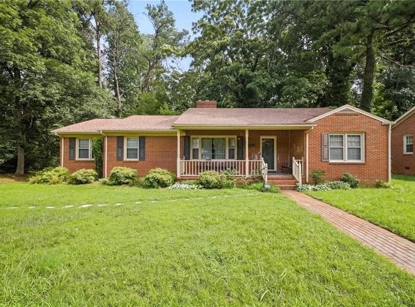916 Maryland Avenue, Suffolk, VA 23434