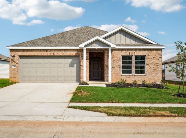 356 Declan Street, Springtown, TX 76082