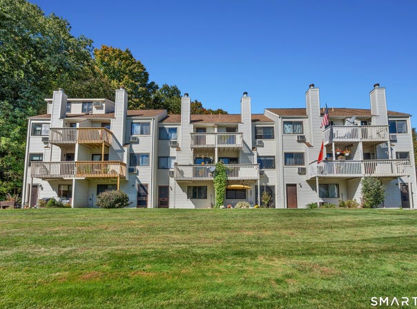 85 N Main Street, East Hampton, CT 06424