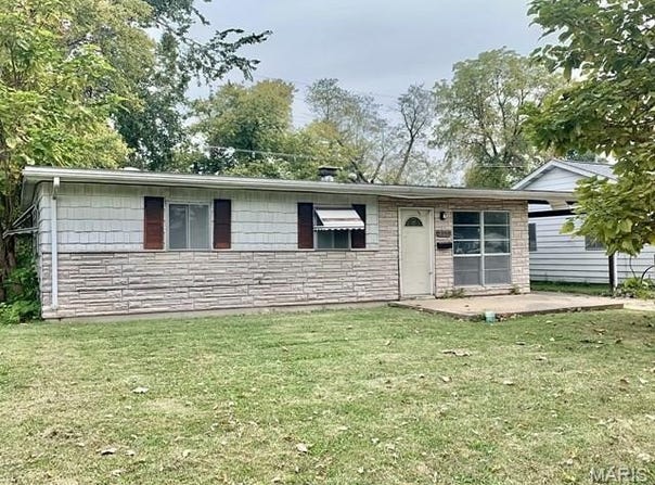 905 E 5th Street, Cahokia, IL 62206