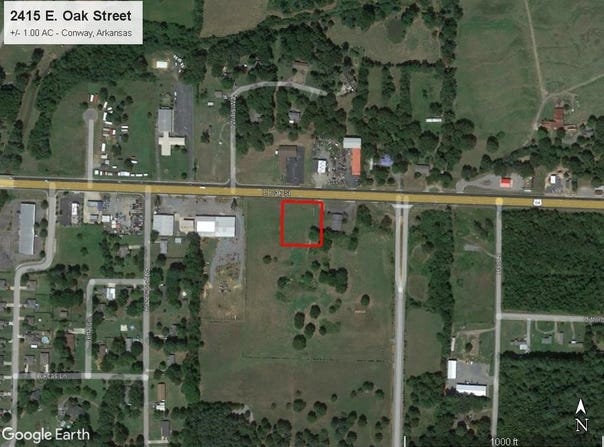 2415 E Oak Street, Conway, AR 72032