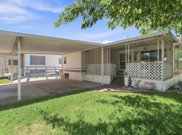 1160 E TELEGRAPH St, Washington, UT 84780