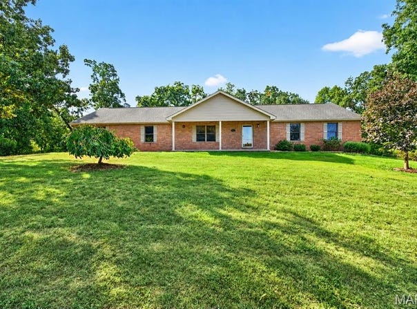 461 County Road 542, Jackson, MO 63755