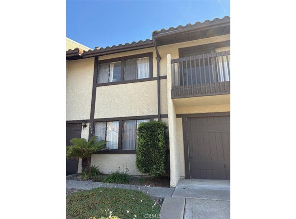 1009 Meadow Way, Arroyo Grande, CA 93420
