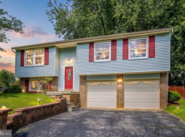 15613 WEMBROUGH Street, SILVER SPRING, MD 20905