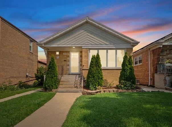 3738 W 83rd Place, Chicago, IL 60652