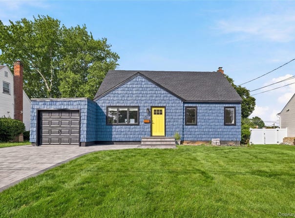 2693 Fox Road, Baldwin, NY 11510
