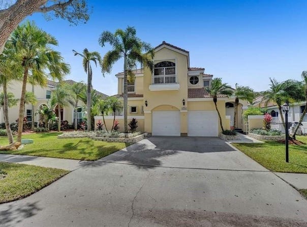 11032 Boston Drive, Hollywood, FL 33026