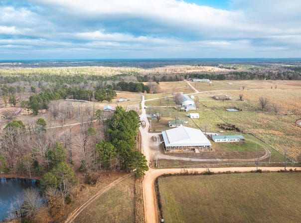 19546 Golden Drive, Raymondville, MO 65555