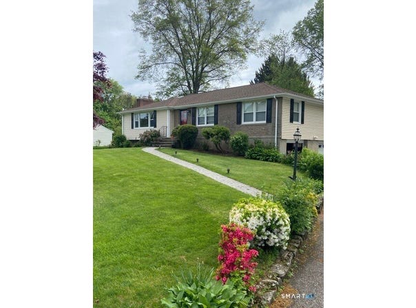 438 Clement Lane, Orange, CT 06477