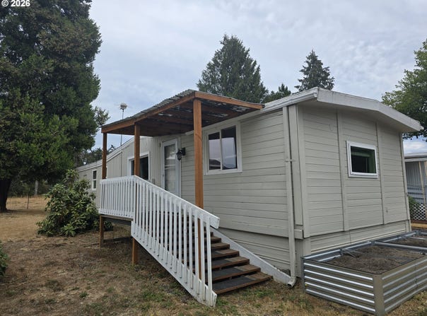 1125 58TH St, Springfield, OR 97478