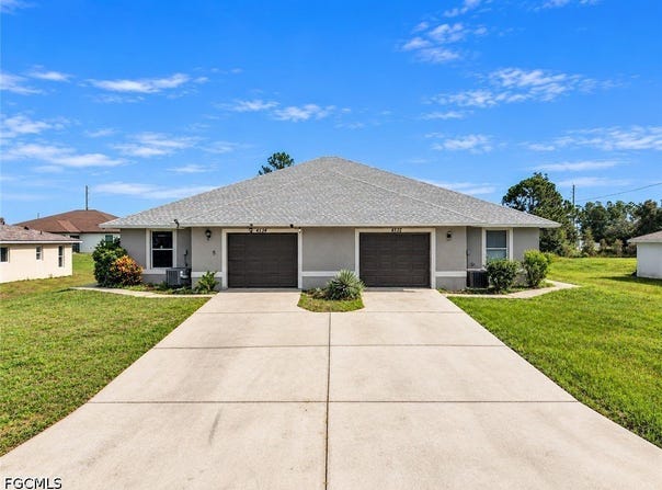 4534/4532 24th Street SW, Lehigh Acres, FL 33973