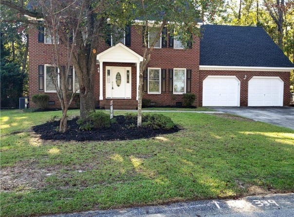 1987 Fairforest Drive, Fayetteville, NC 28304