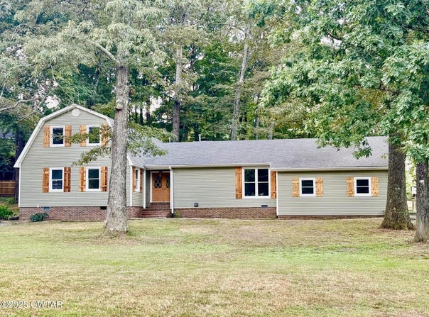 80 Pinewood Drive, Jackson, TN 38305