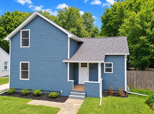 406 E Willow Street, Normal, IL 61761
