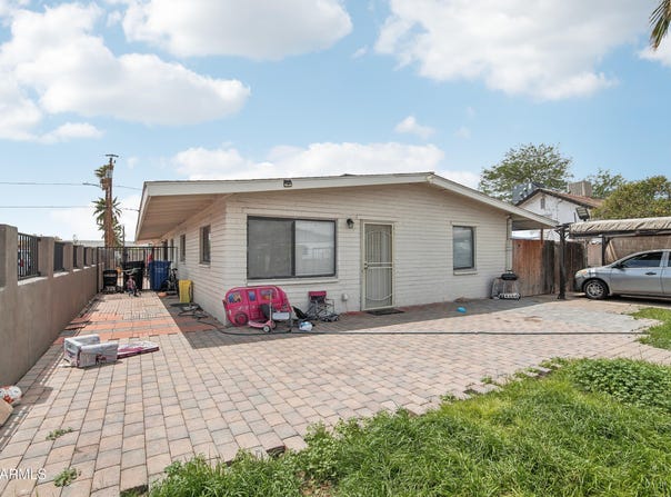 2223 E ROOSEVELT Street, Phoenix, AZ 85006