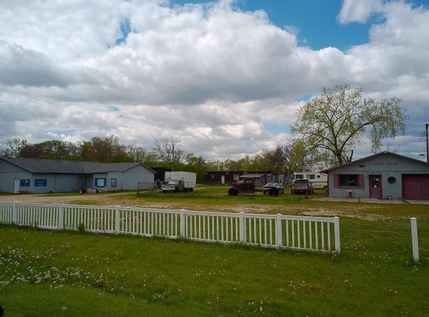 14178, 90, 92 Dearborn Avenue, South Beloit, IL 61080-999