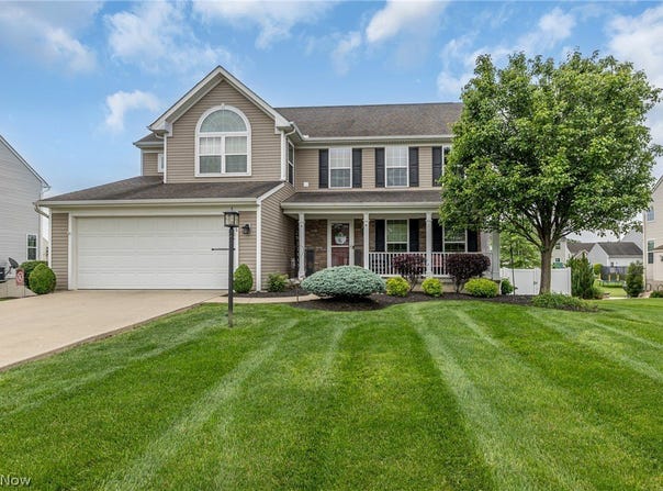 3228 Burnham Drive, Brunswick, OH 44212