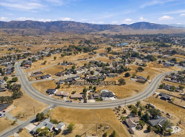 22608 Mariposa Road, Tehachapi, CA 93561
