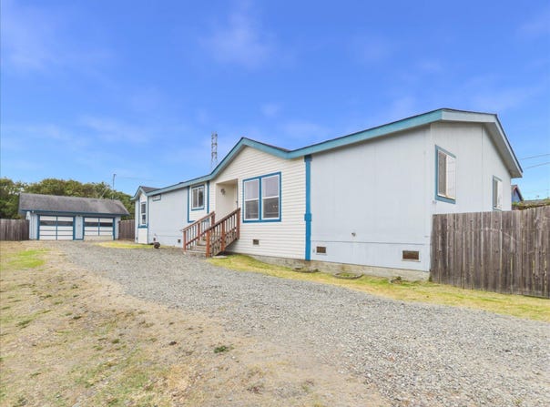 1919 Park Street, Arcata, CA 95521