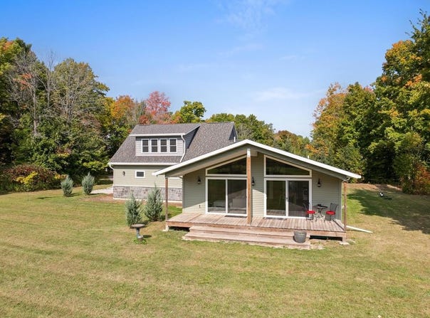 3134 James Way, Sturgeon Bay, WI 54235