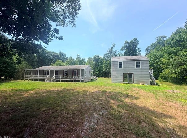 162 Cobbs Lane, West Point, VA 23181