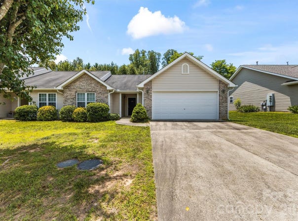 58 Lilac Fields Way, Arden, NC 28704