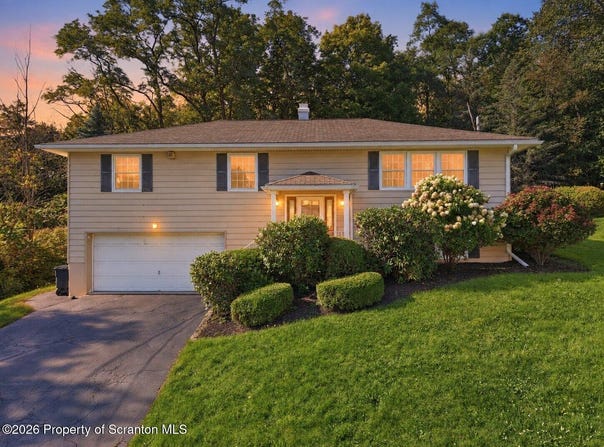 441 Sumner Avenue, South Abington Twp, PA 18411