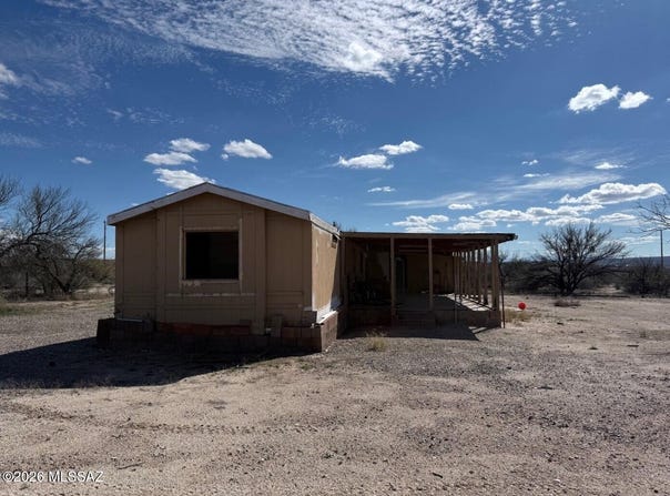 1726 E Morris Lane, Benson, AZ 85602