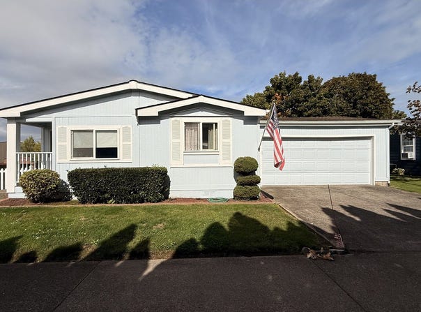 1111 SE 3RD Ave, Canby, OR 97013