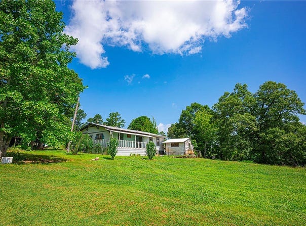 10531 NC 8766, Deer, AR 72628