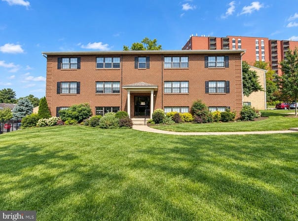 4 SMETON Place, TOWSON, MD 21204
