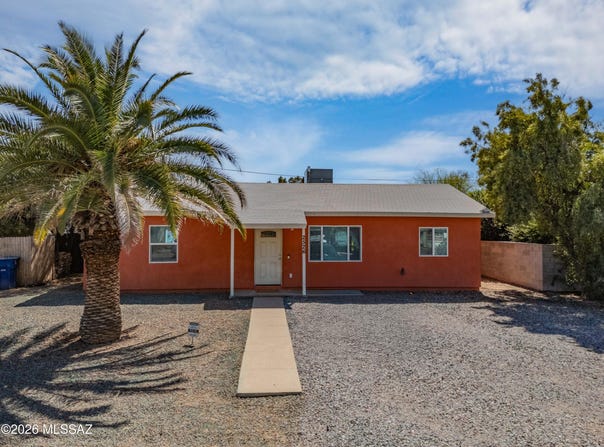 2526 E Sylvia Street, Tucson, AZ 85716