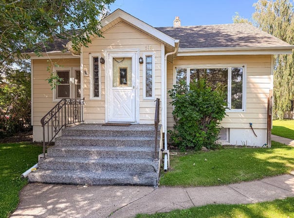 510 3rd Ave N, Glasgow, MT 59230