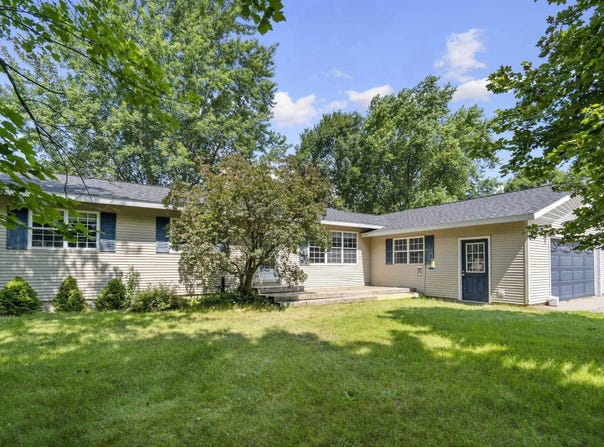 2218 TAMARA ROAD, KALKASKA, MI 49646