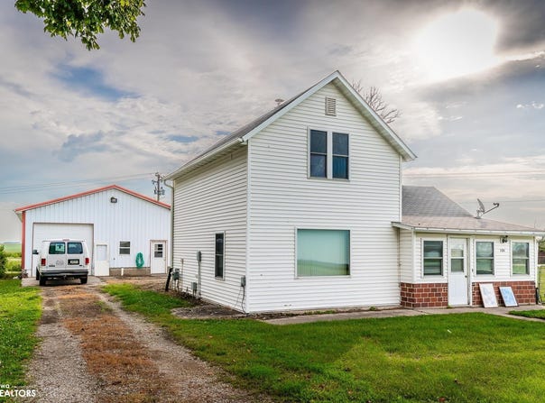 104 State Street, Liscomb, IA 50148