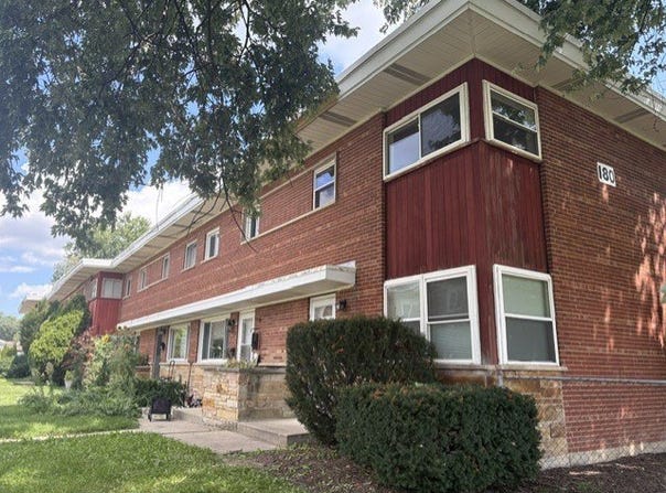 180 E Northwest Highway, Des Plaines, IL 60016