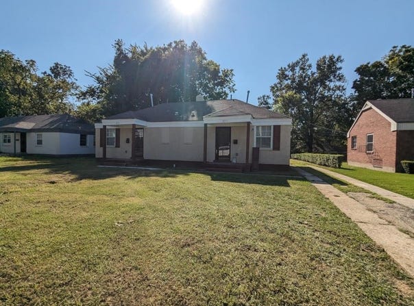 893 PEARCE St, Memphis, TN 38107