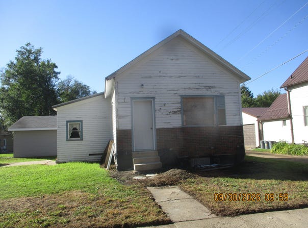 116 NE 3rd Avenue, Aberdeen, SD 57401